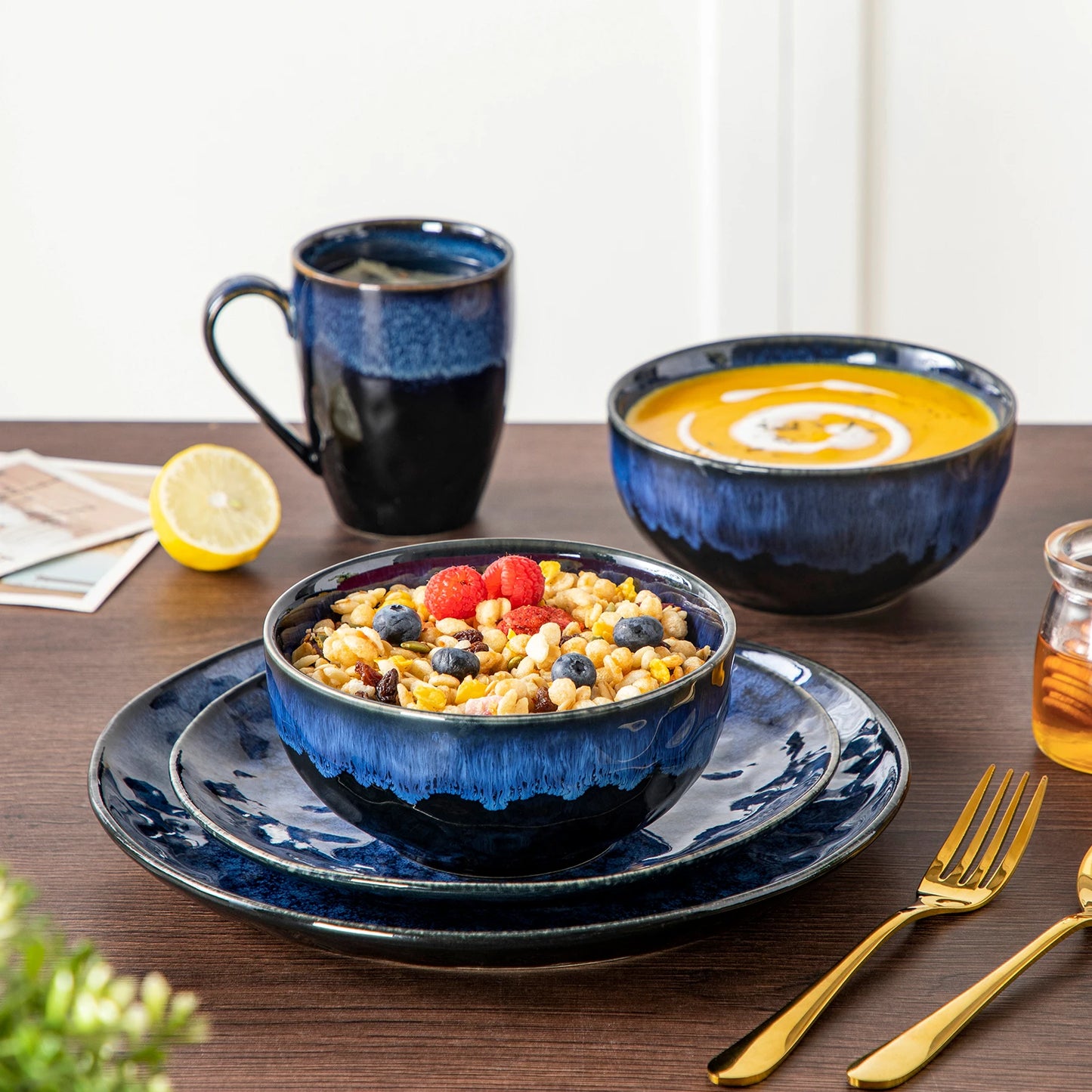 MALACASA Starry Dinnerware Set For Everyday Dining