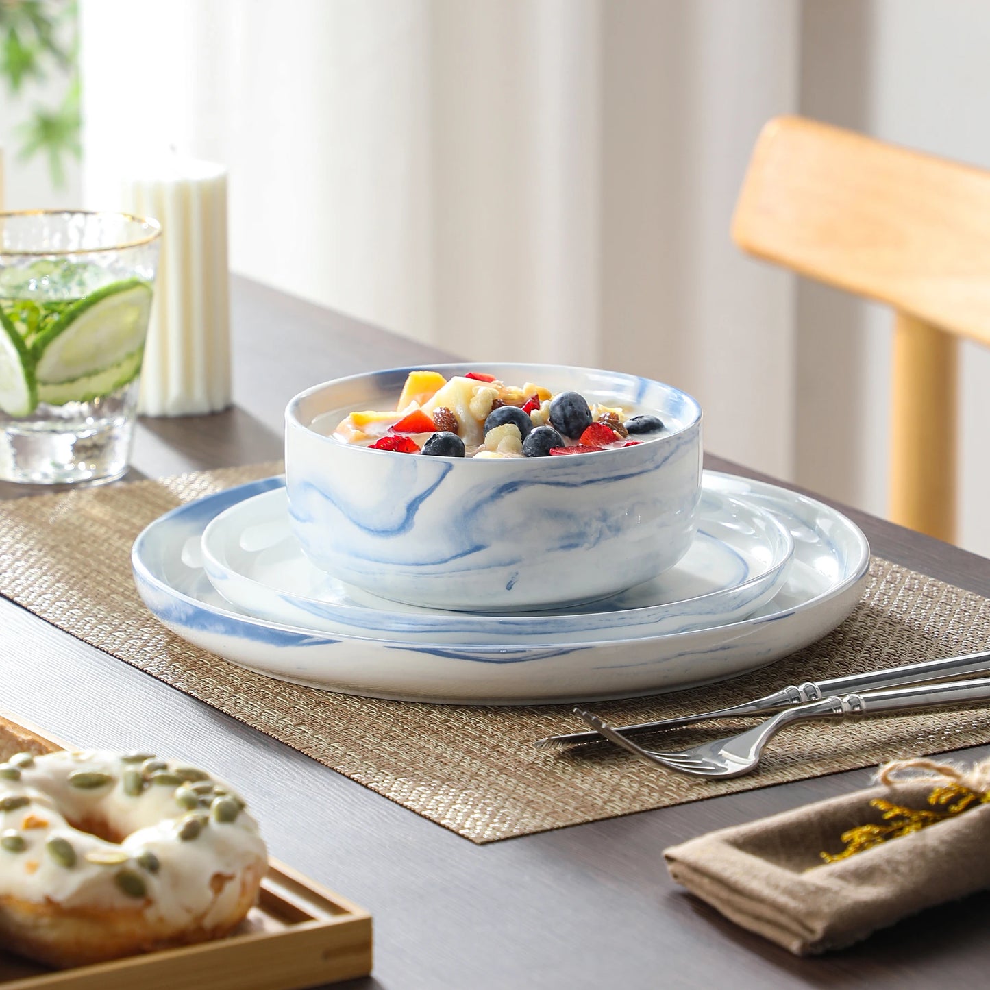 MALACASA Luna Marble Porcelain Dinnerware Set For 4