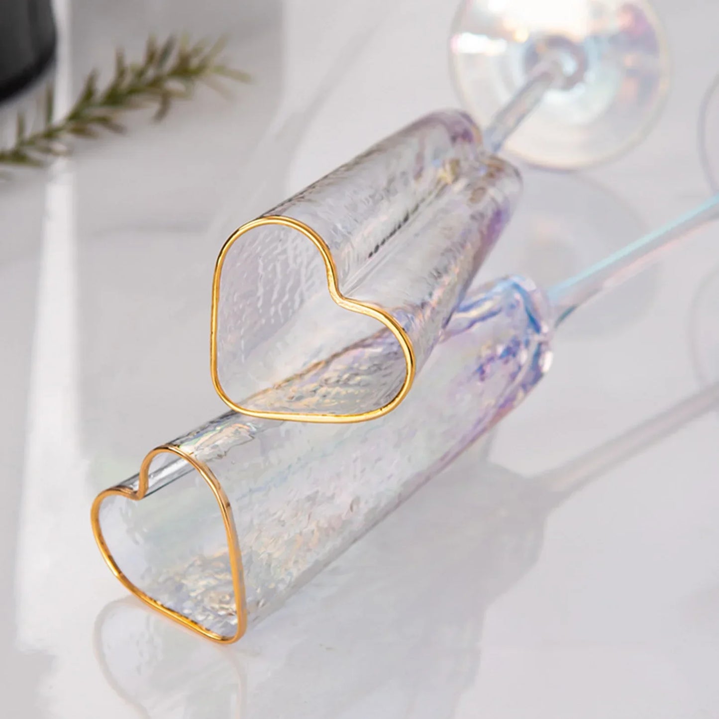 Heart Shaped Glass Goblet Durable Wine Glass For Home Parties