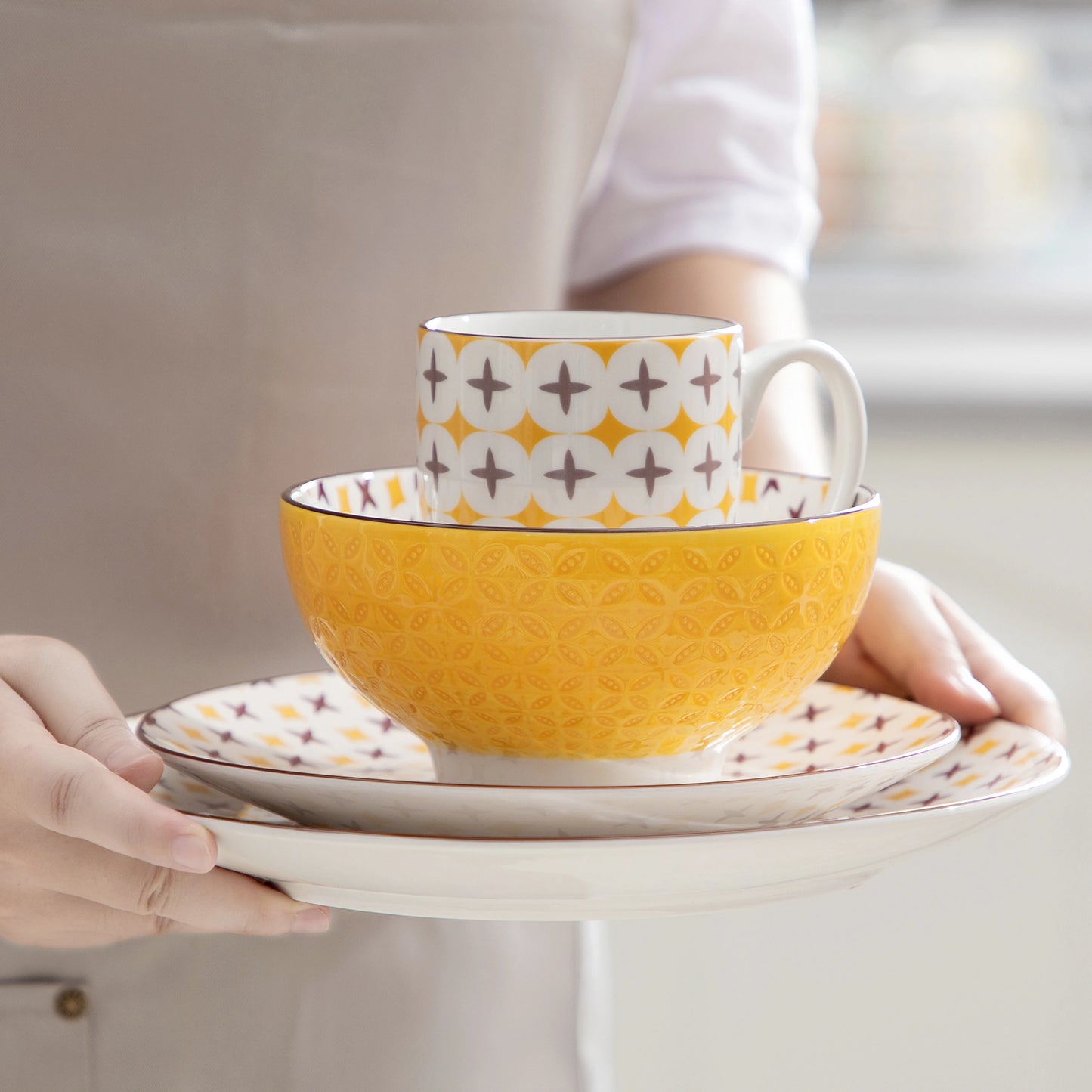MALACASA Tulip Porcelain Dinnerware Set 4 Design Collection