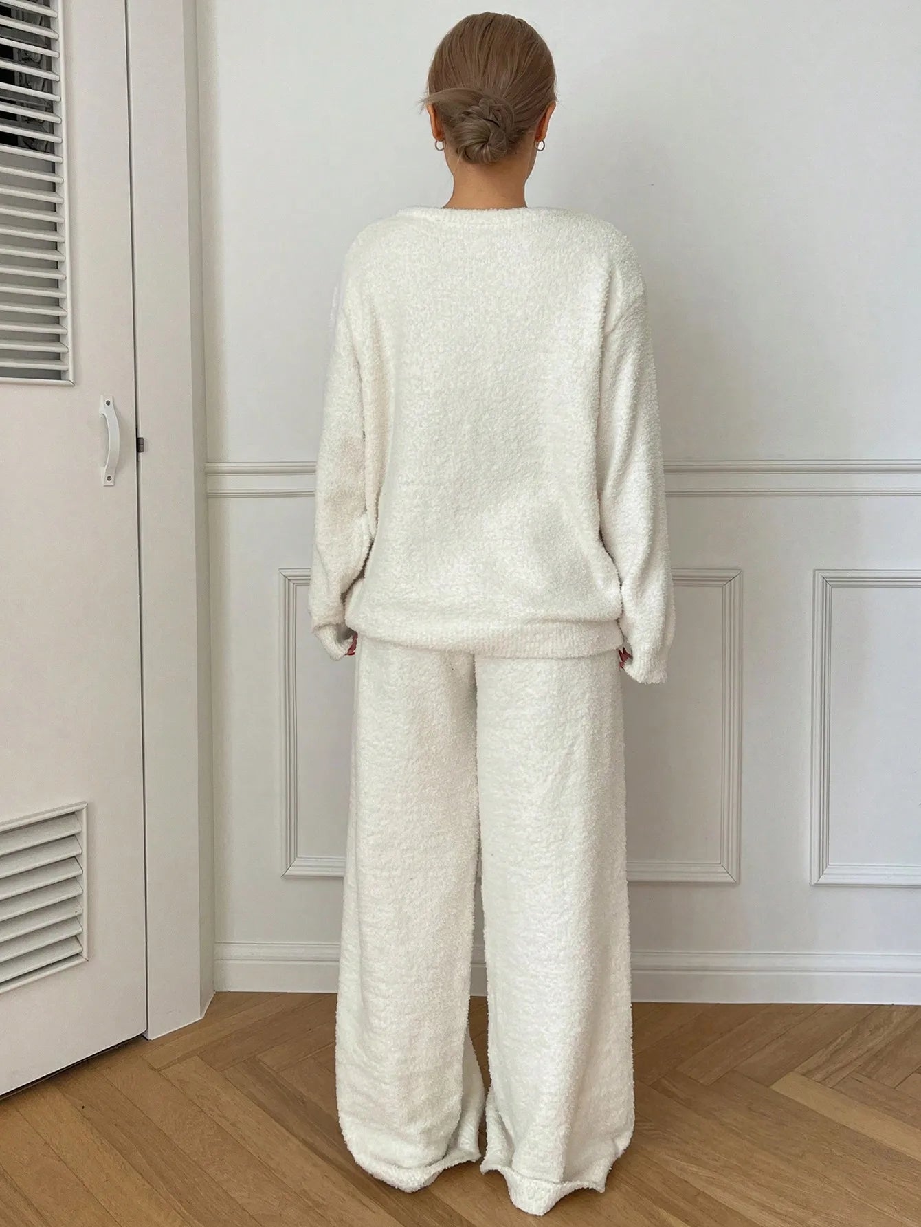 Fluffy Bow Print Pajama Set for Women