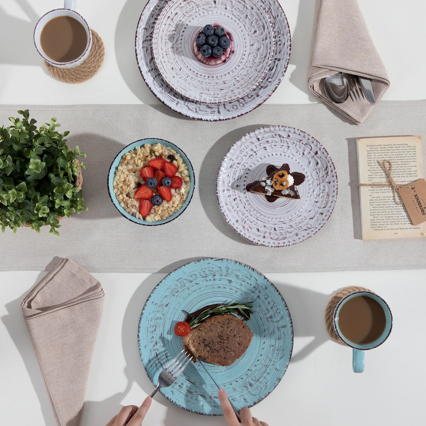 MALACASA Ceramic Dinnerware Set for 4 Plates, Bowls, Mugs