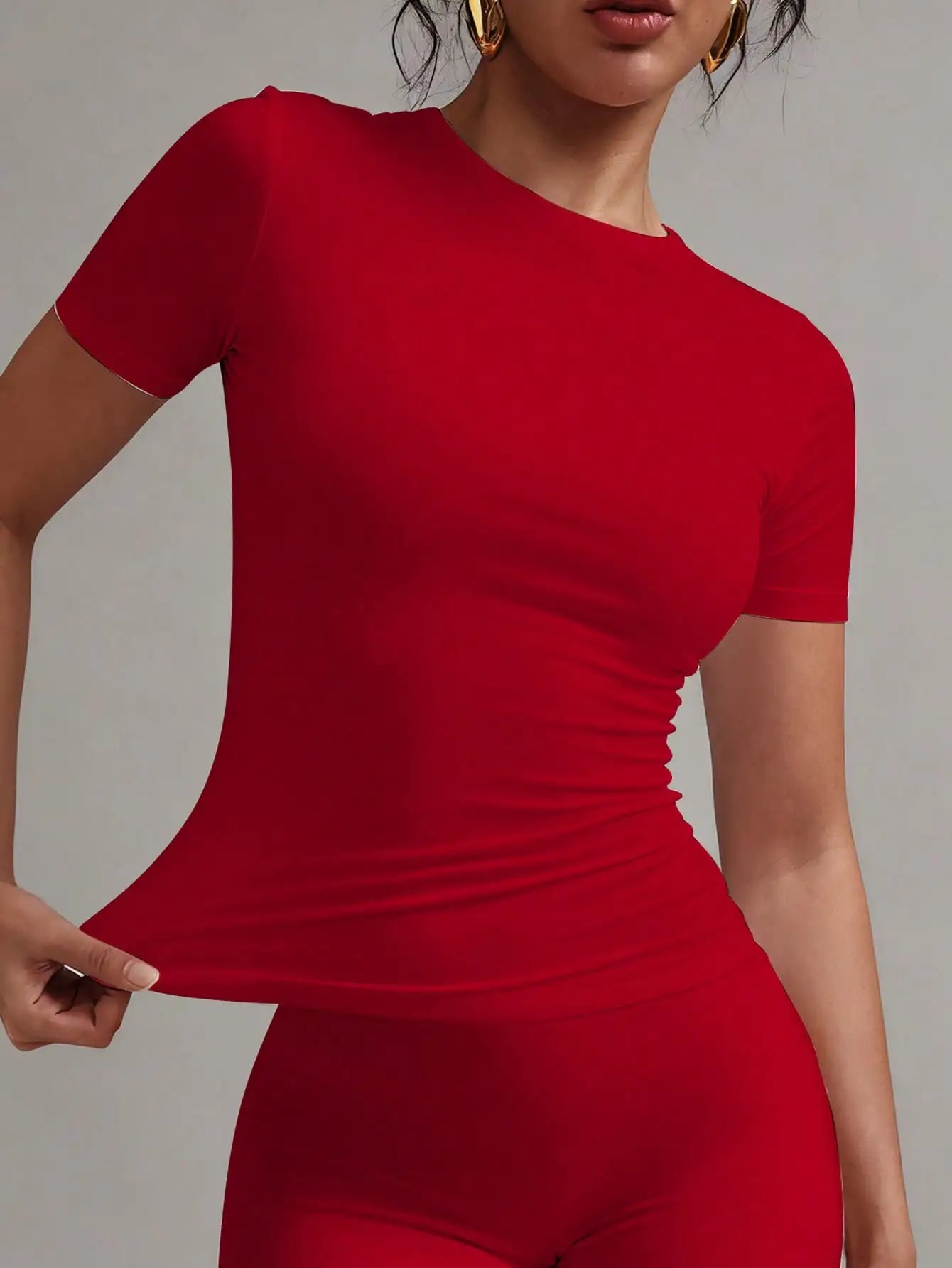 Women's Round Neck Short Sleeve Fitted T Shirt For Summer Casual