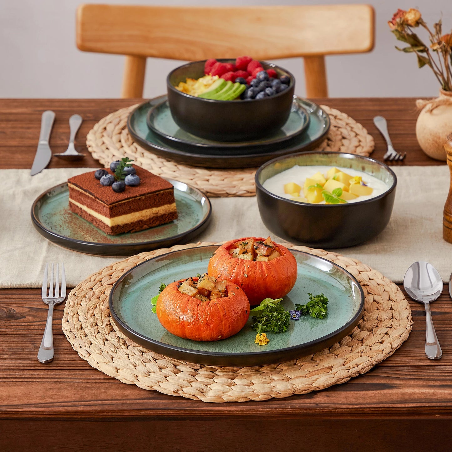 MALACASA Stoneware Dinnerware Set For Everyday Use
