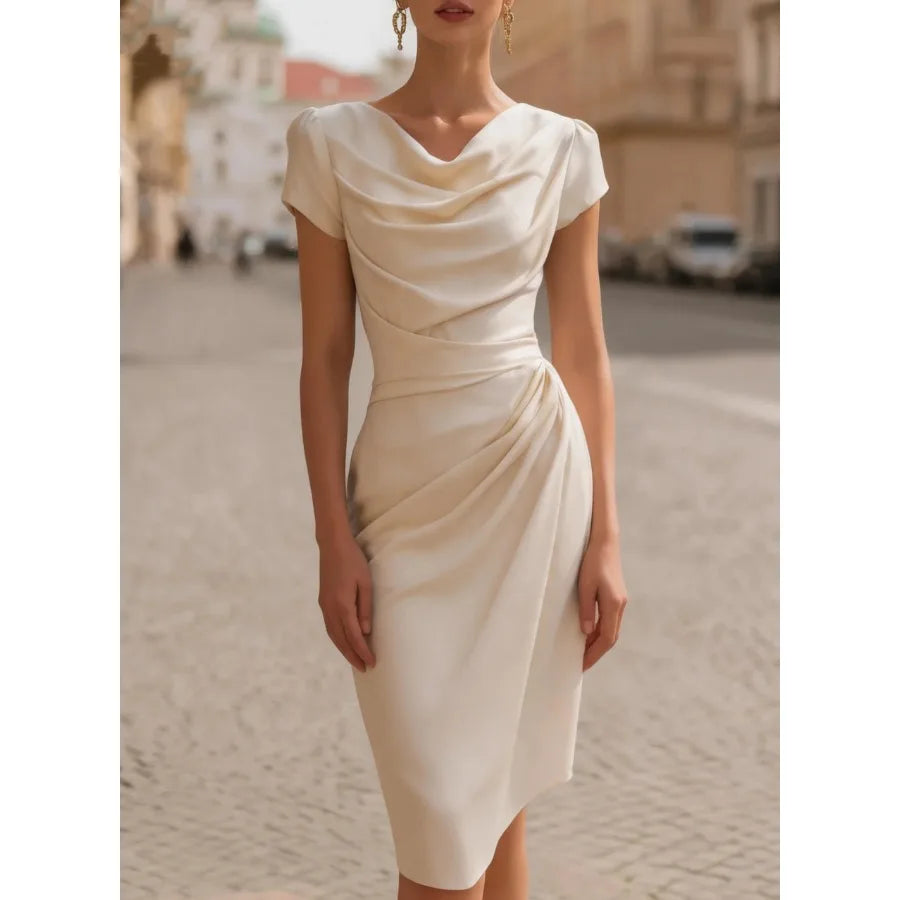Pleated Summer Dress With Swing-Collar For Feminine Fit