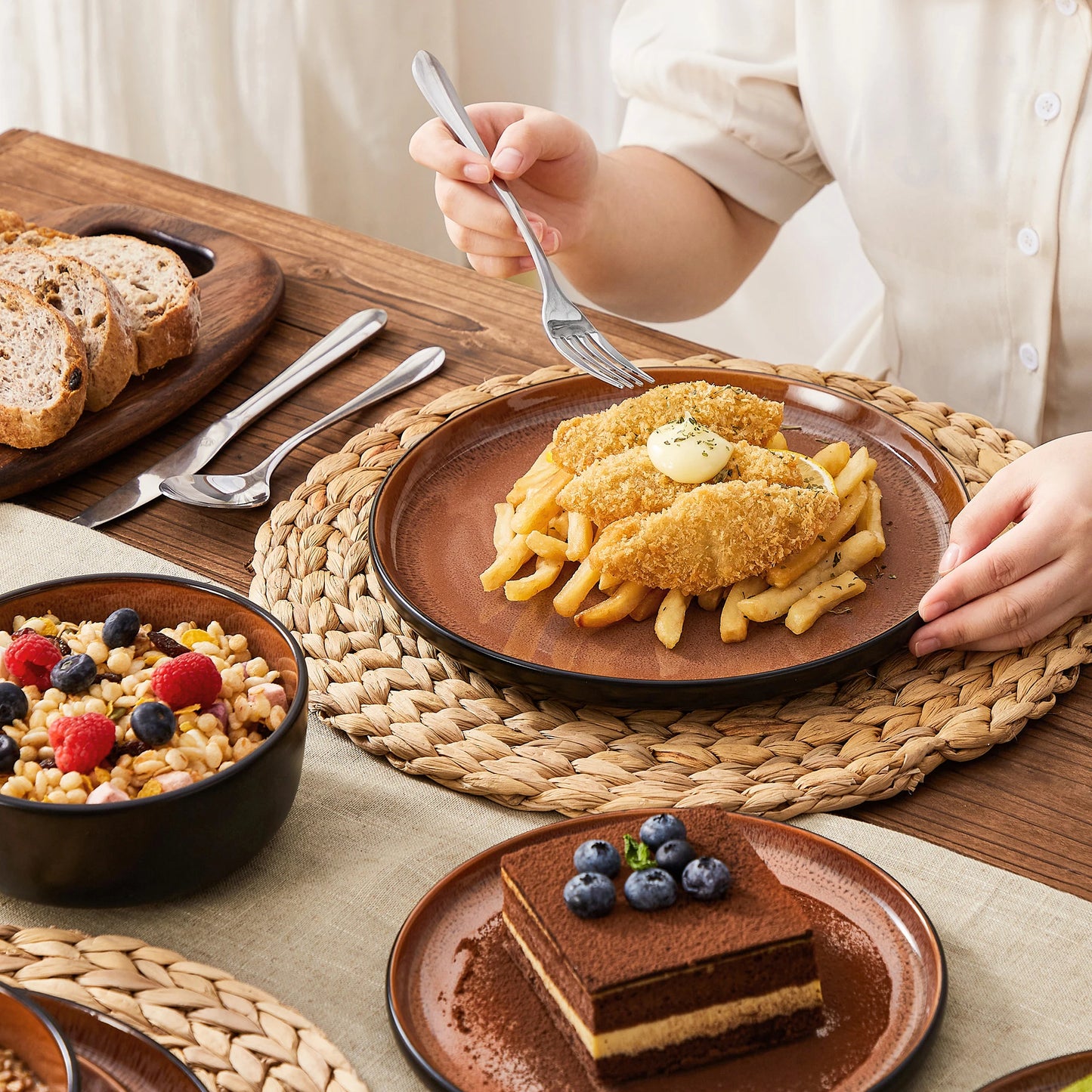 MALACASA Stoneware Dinnerware Set For Everyday Use
