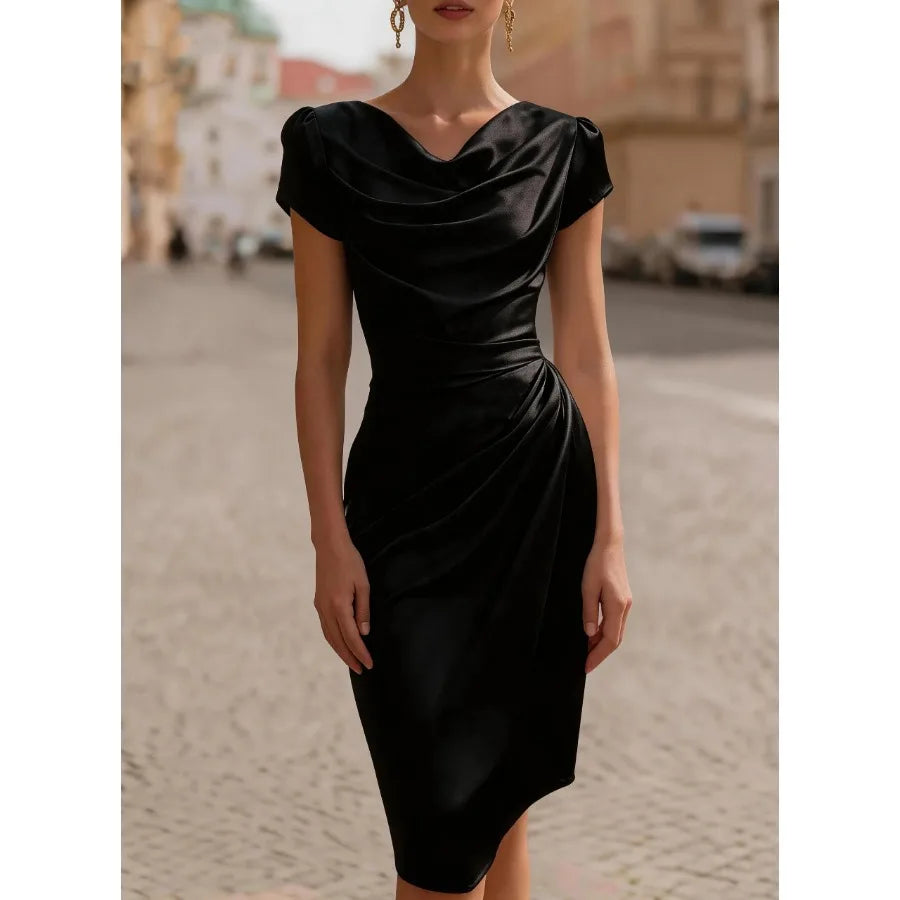 Pleated Summer Dress With Swing-Collar For Feminine Fit