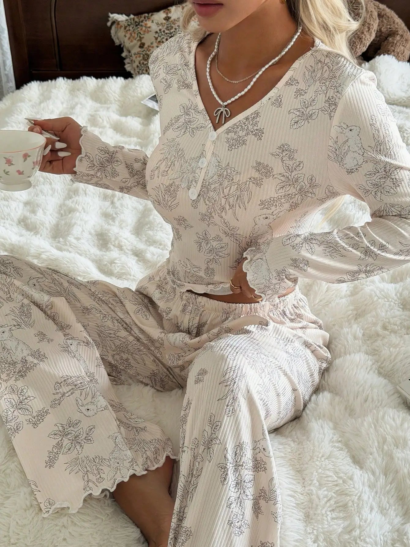 Cozy Women's Floral Print Pajama Set with Button Front