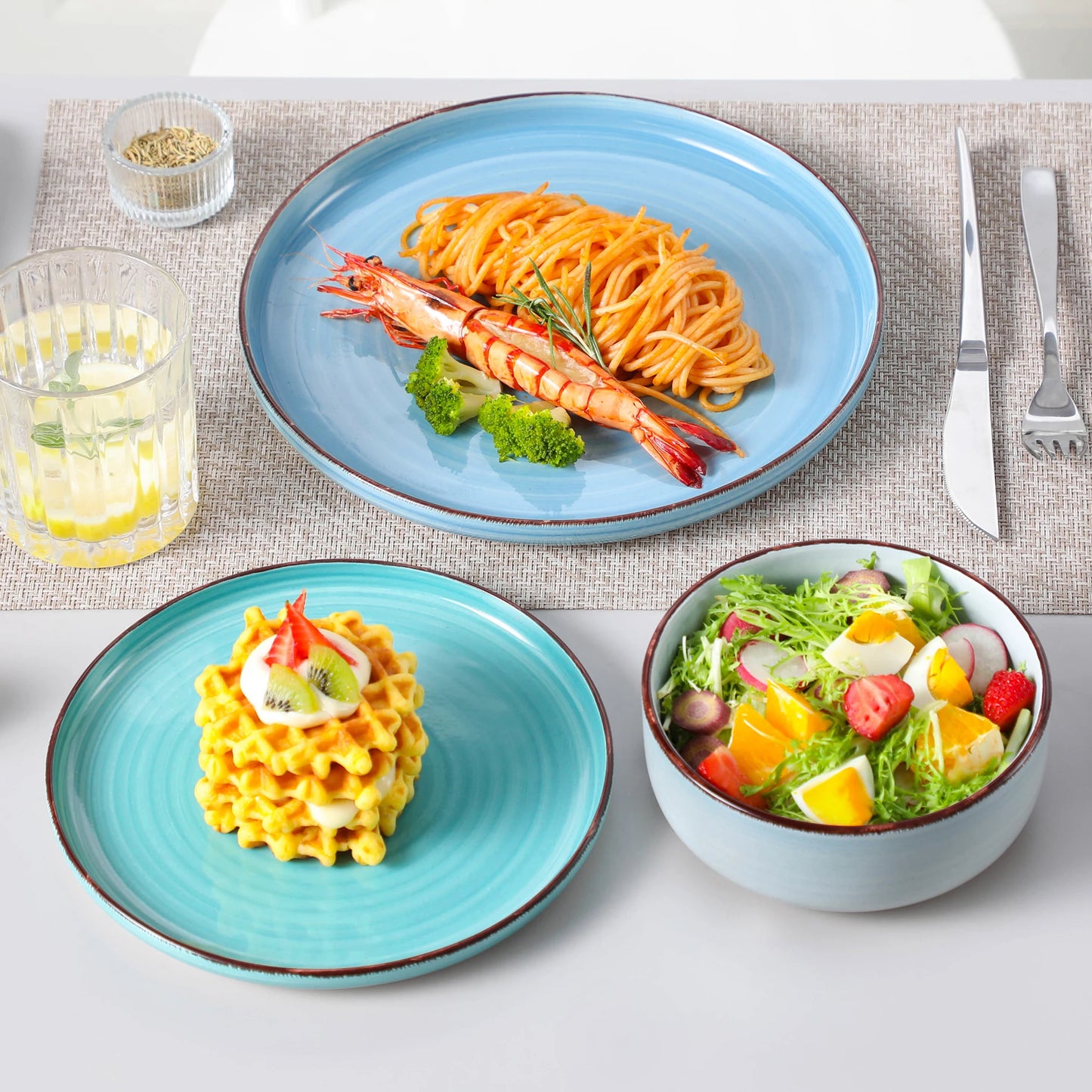 MALACASA Ceramic Dinnerware Set Handpainted Spirals Pattern