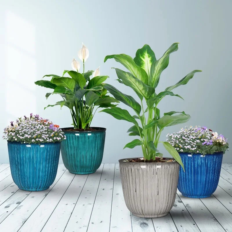 Round Recycled Plastic Planter With Drainage Holes For Outdoor Succulents