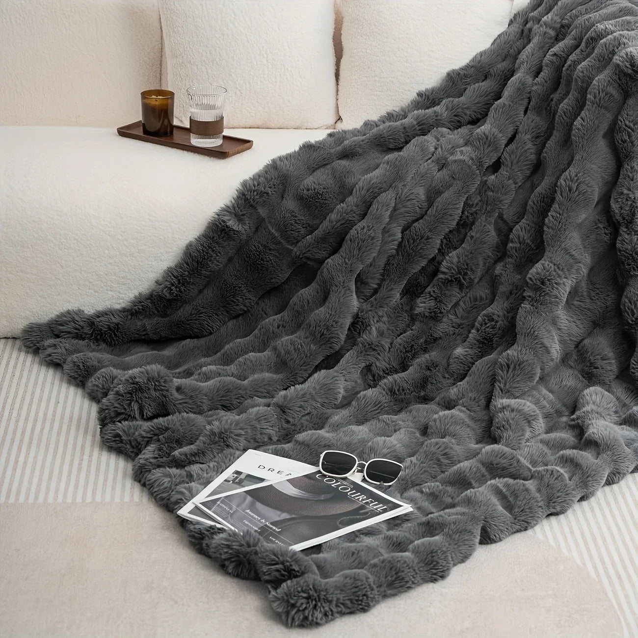 ROSEKINDCN Cozy Faux Rabbit Fleece Blanket Throw