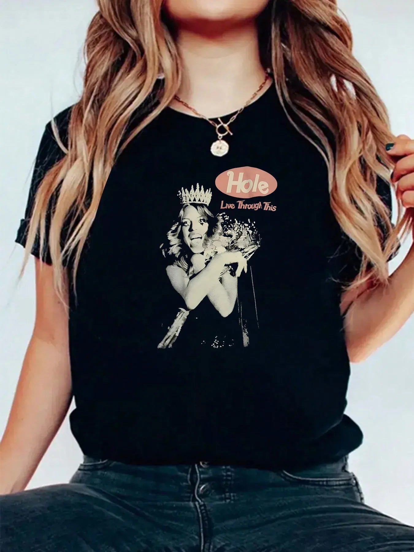 Hole Band Merchandise Retro Music Band Tee Unisex Classic Fit