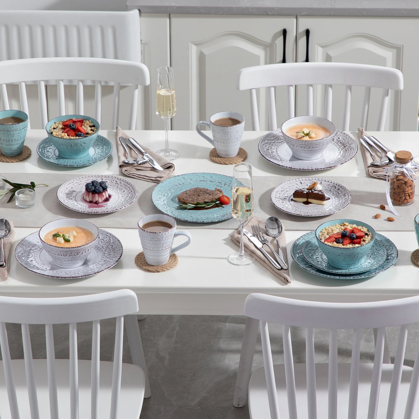 MALACASA Ceramic Dinnerware Set for 4 Plates, Bowls, Mugs