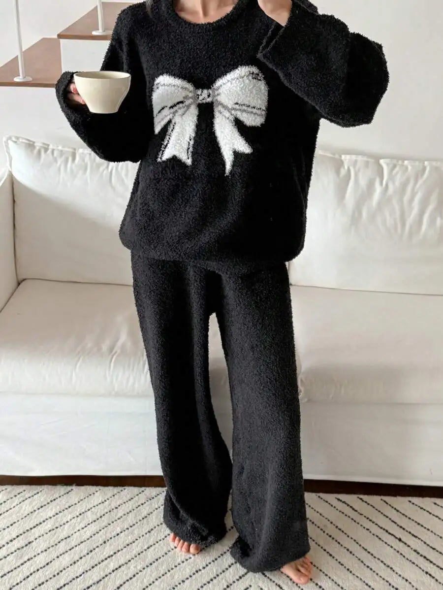 Fluffy Bow Print Pajama Set for Women
